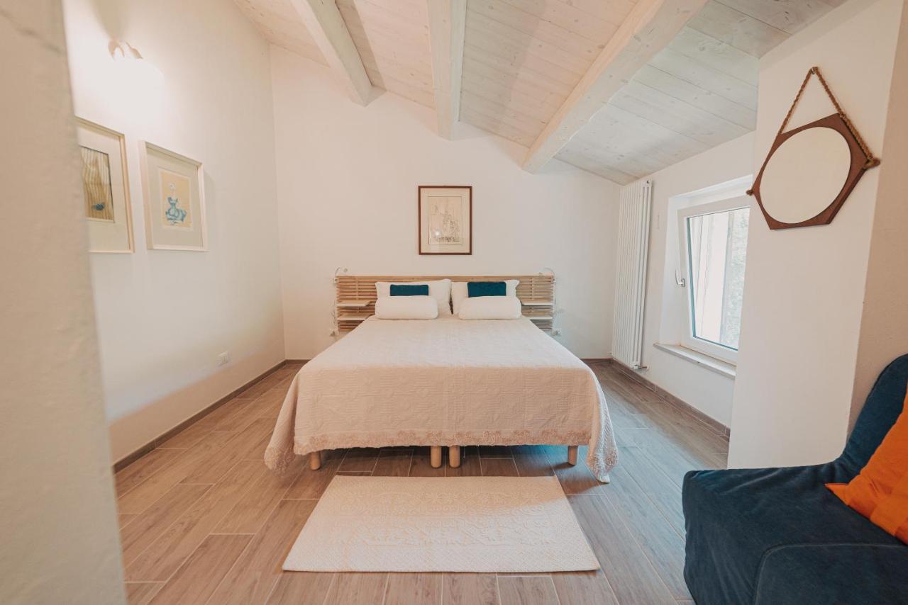 Apartamento Casale Di Nicolo Urbino Exterior foto