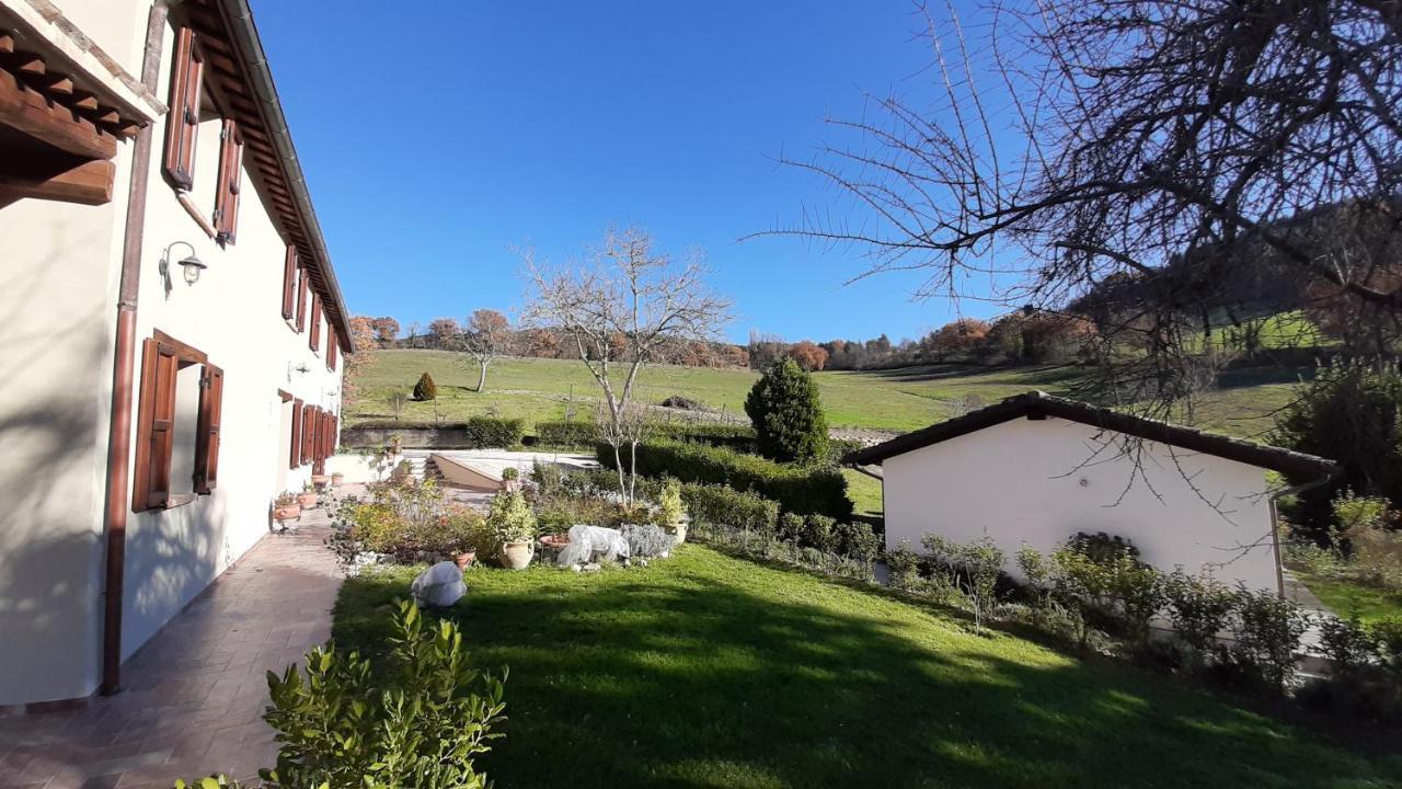 Apartamento Casale Di Nicolo Urbino Exterior foto